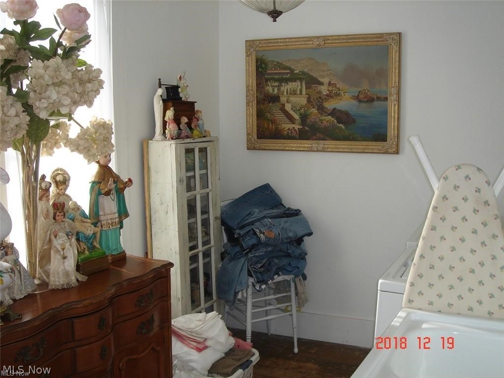 223 S Main Street Columbiana OH 44408