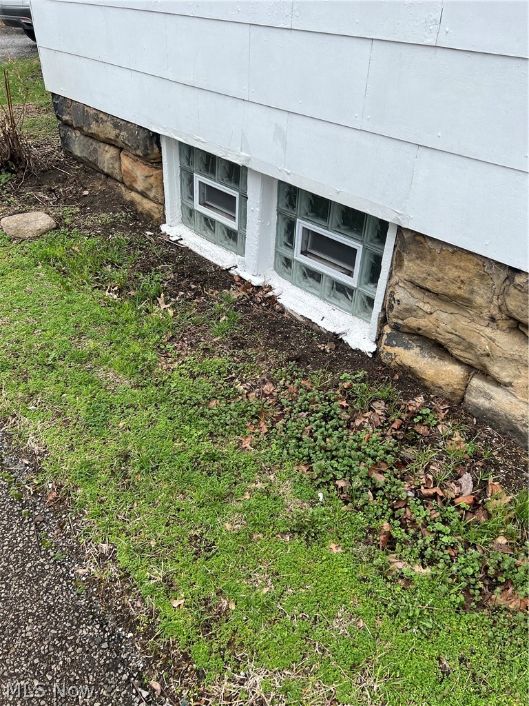 223 S Main Street Columbiana OH 44408