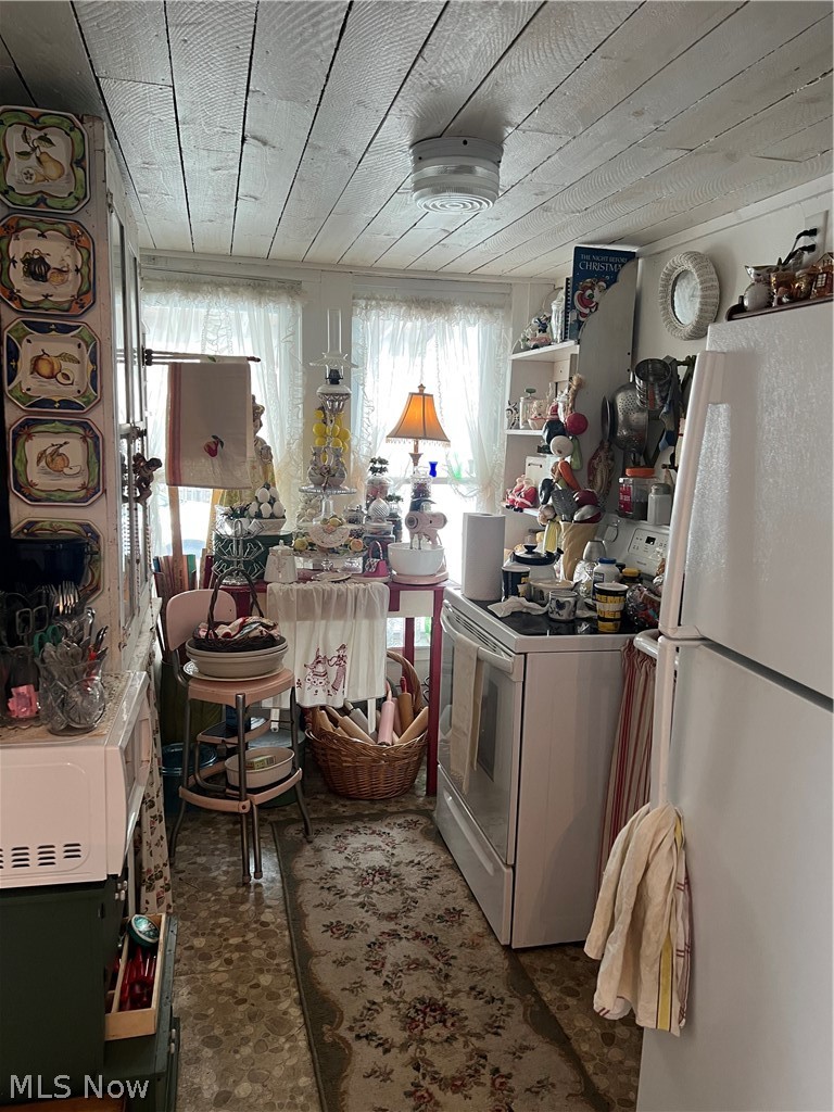 223 S Main Street Columbiana OH 44408