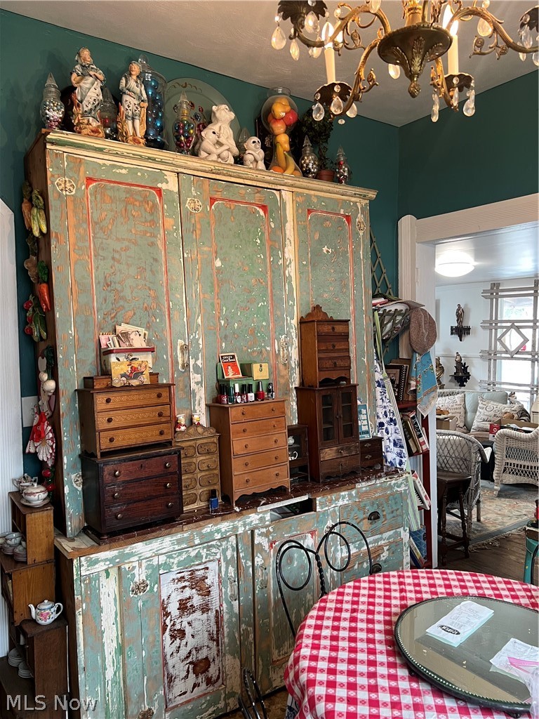 223 S Main Street Columbiana OH 44408