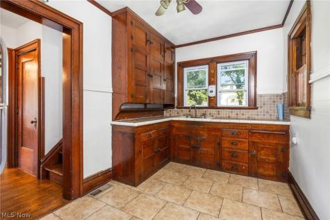 331 Cleveland Avenue Ashland OH 44805