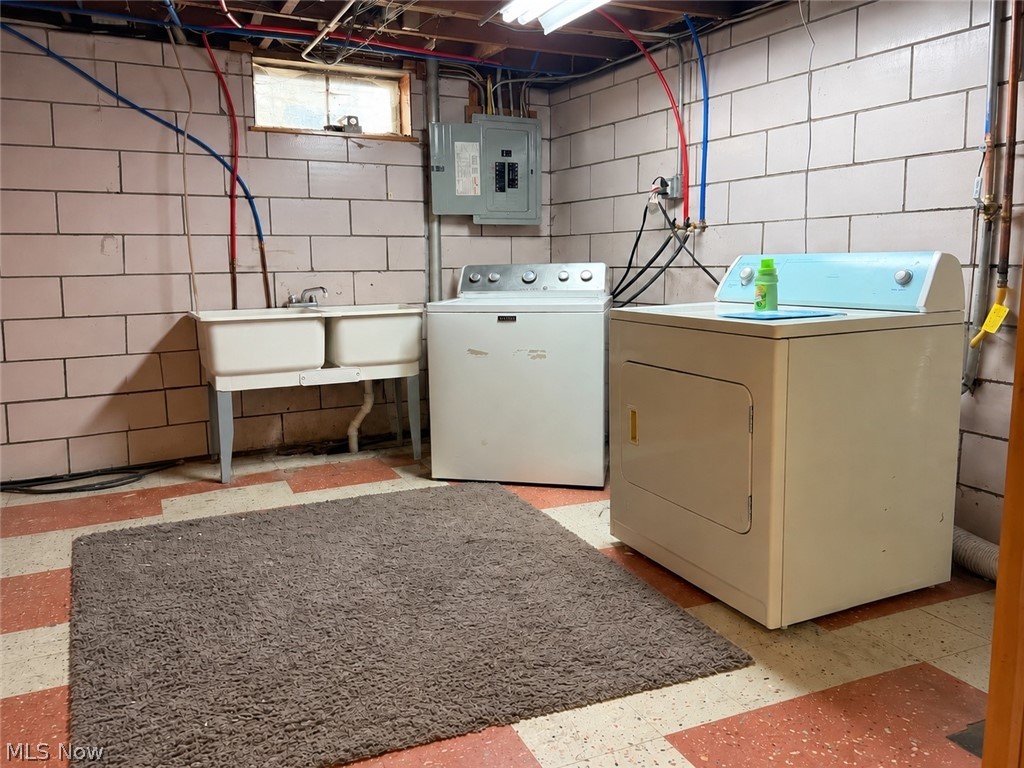 263 Park Drive Campbell OH 44405