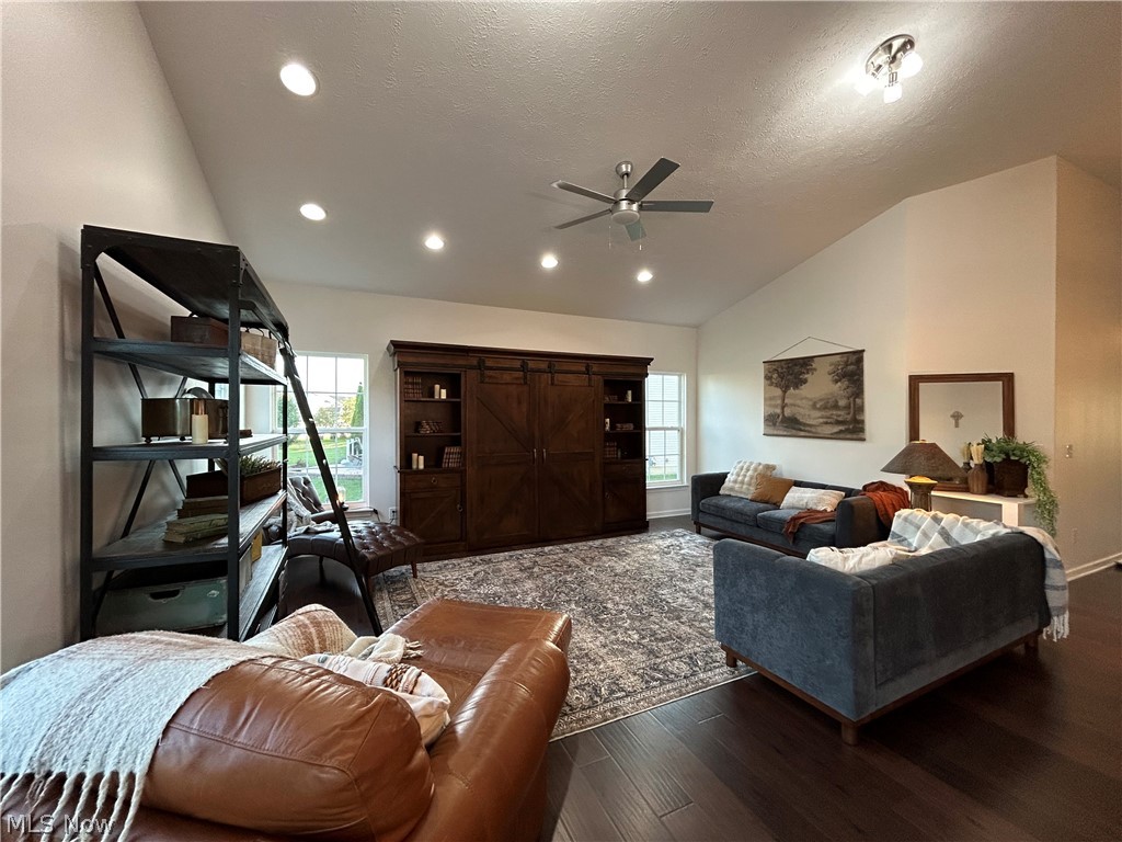 6637 High Perch Drive North Ridgeville OH 44039