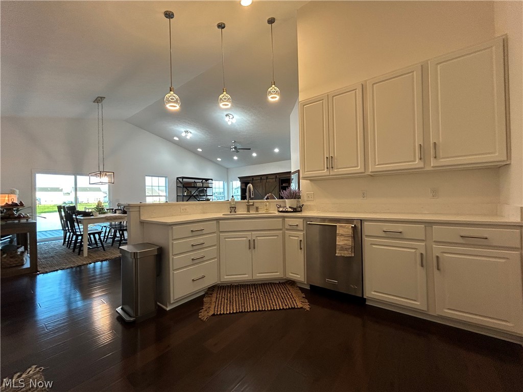 6637 High Perch Drive North Ridgeville OH 44039