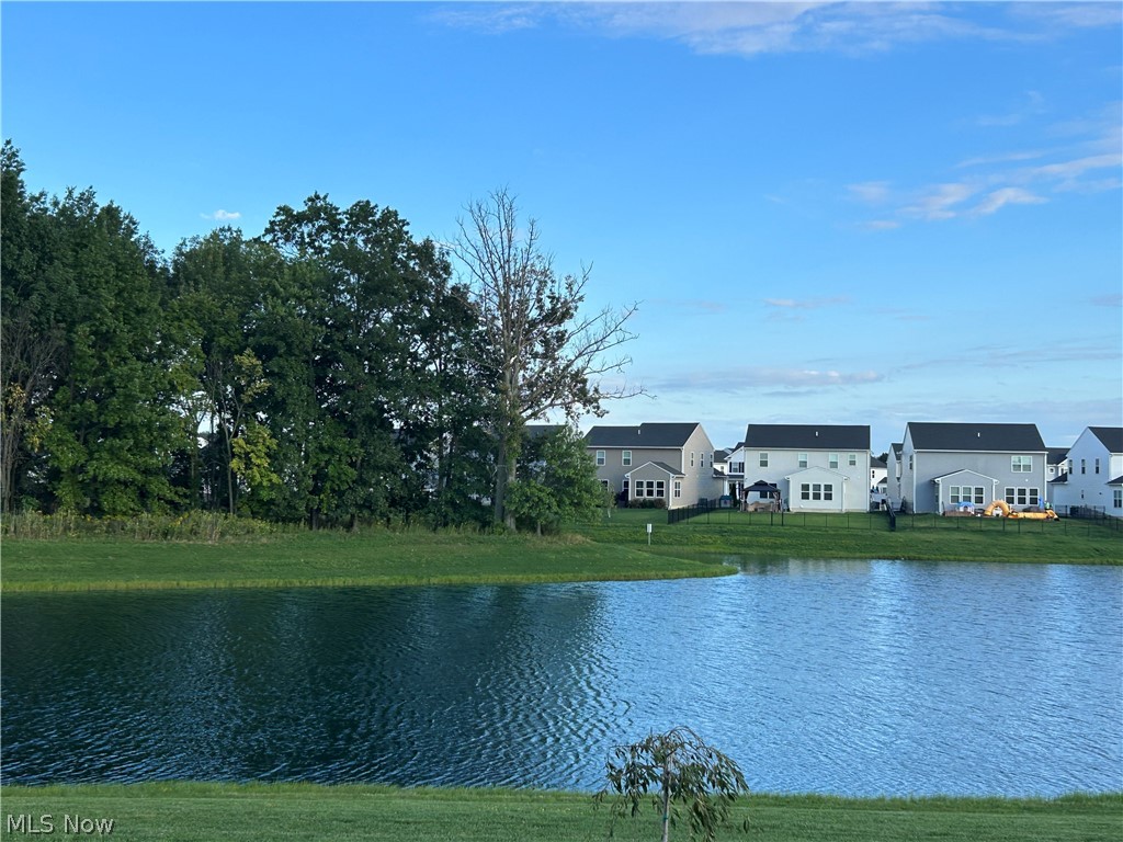 6637 High Perch Drive North Ridgeville OH 44039