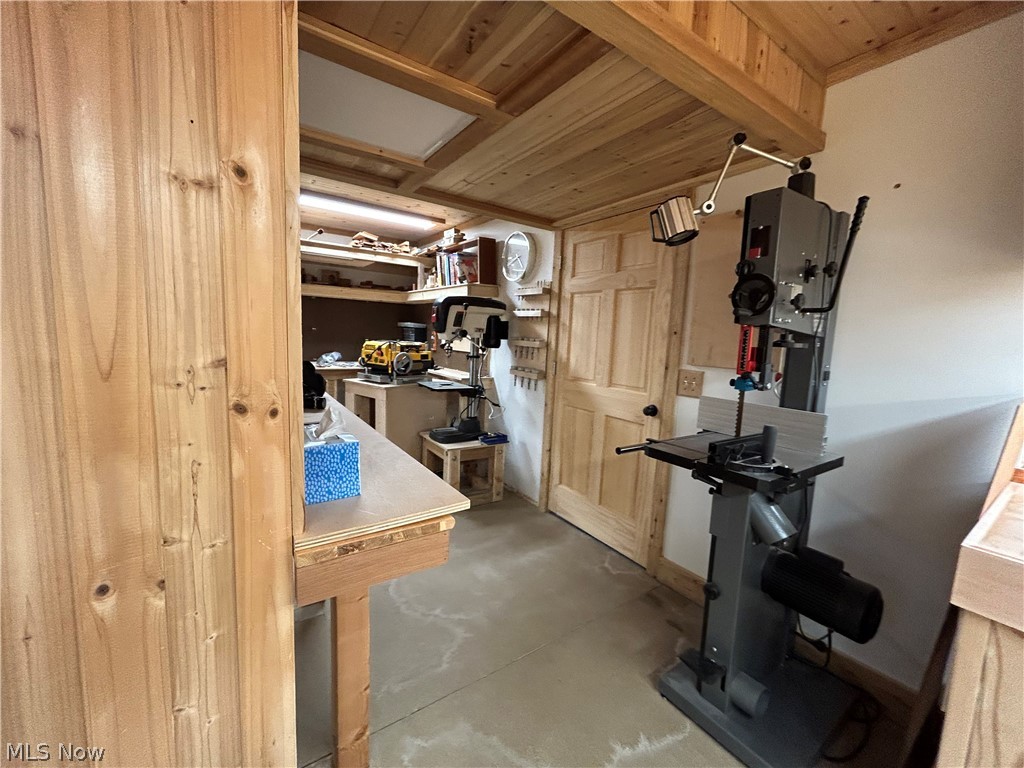 6637 High Perch Drive North Ridgeville OH 44039
