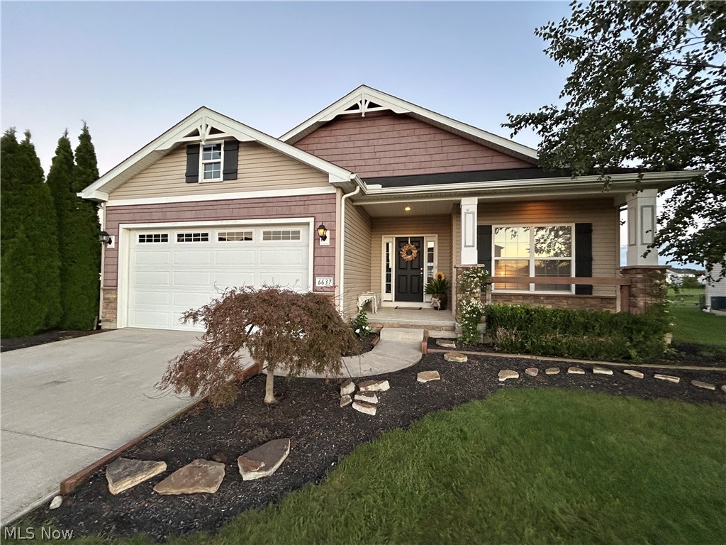 6637 High Perch Drive North Ridgeville OH 44039