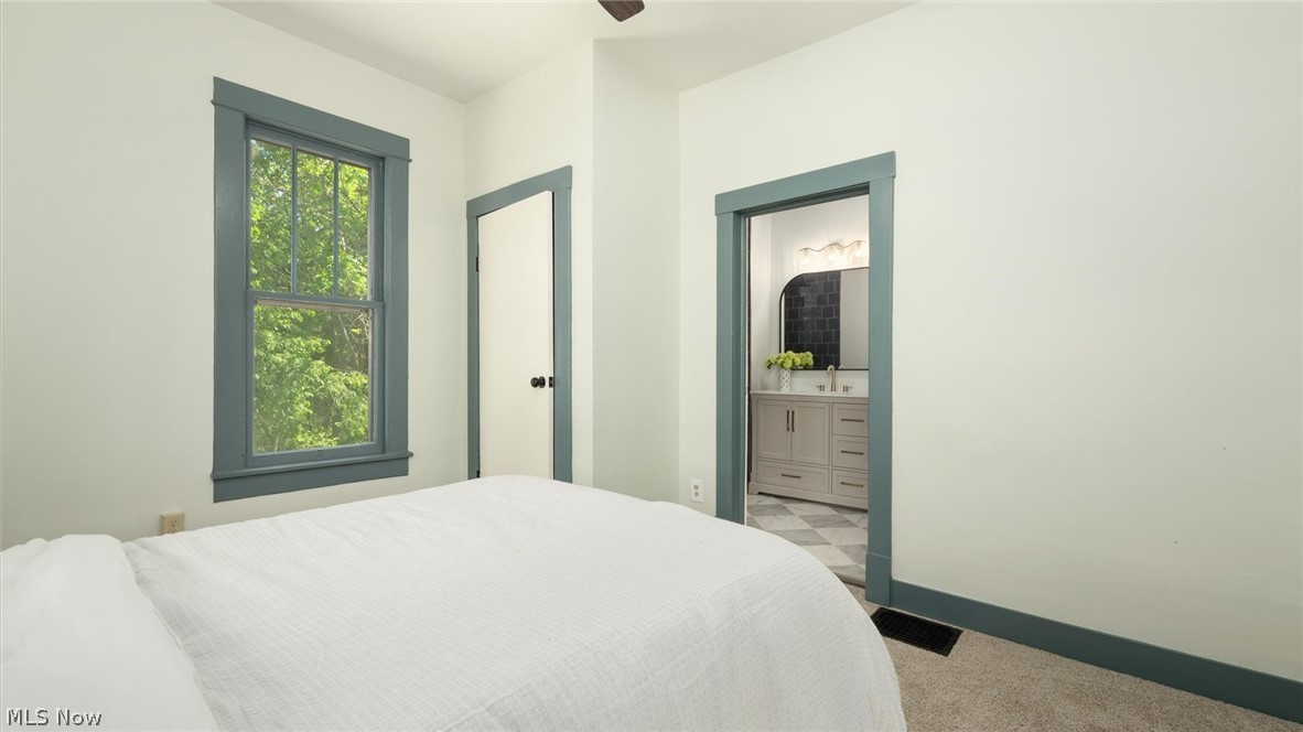 818 Highland Avenue Cambridge OH 43725