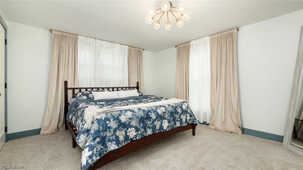 818 Highland Avenue Cambridge OH 43725