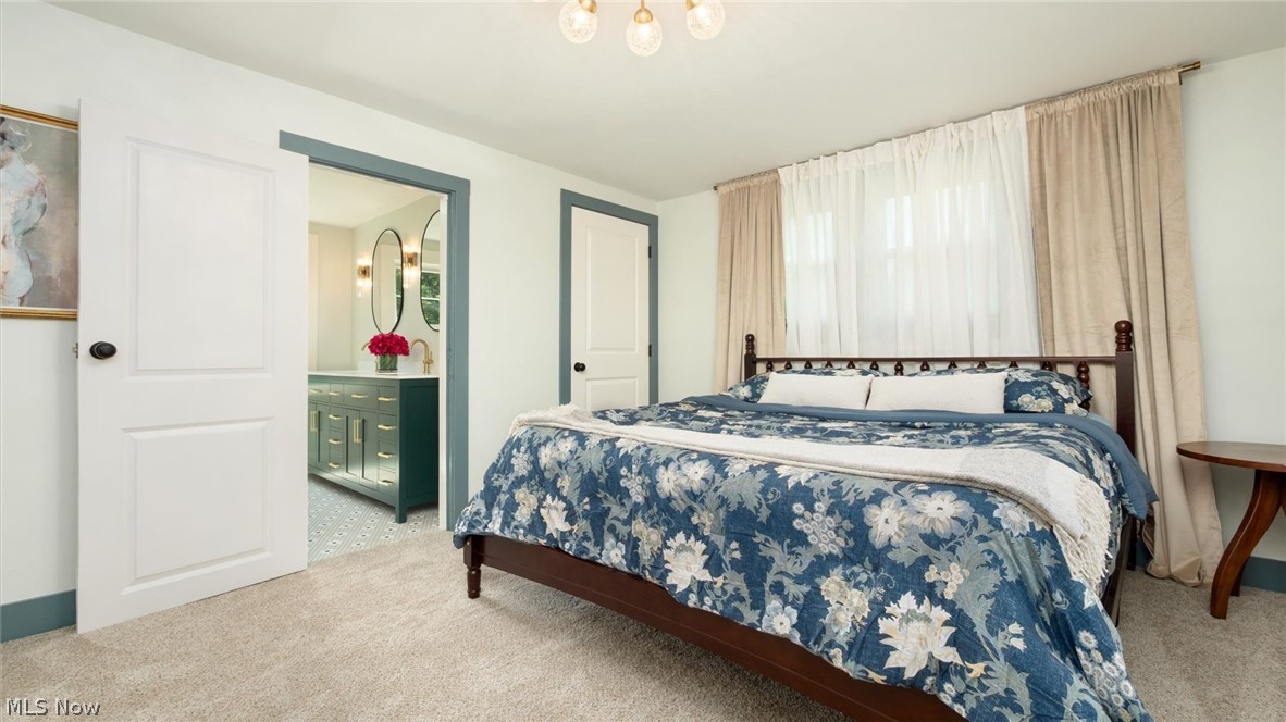 818 Highland Avenue Cambridge OH 43725