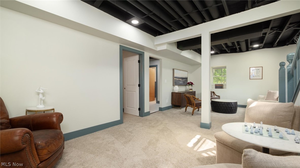818 Highland Avenue Cambridge OH 43725