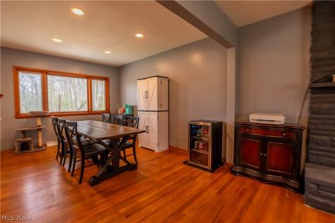 887 Delaware Avenue Akron OH 44303