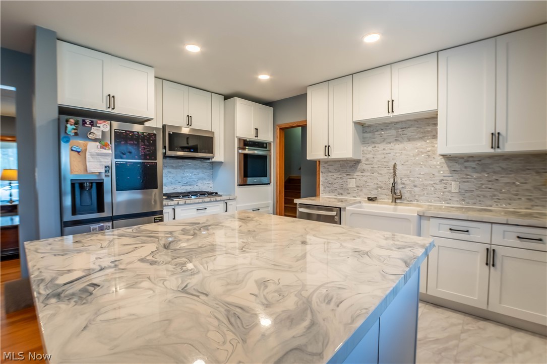 887 Delaware Avenue Akron OH 44303