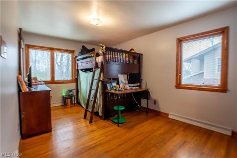 887 Delaware Avenue Akron OH 44303