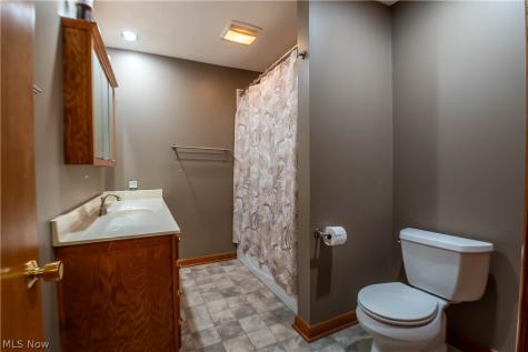 887 Delaware Avenue Akron OH 44303