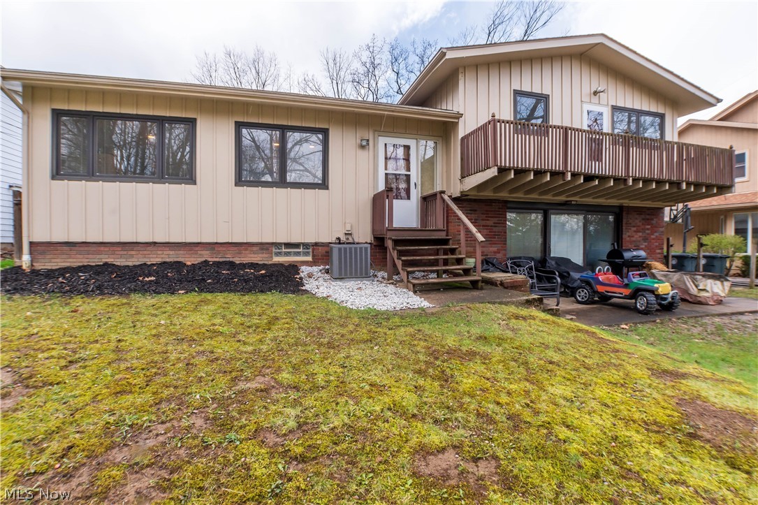 887 Delaware Avenue Akron OH 44303