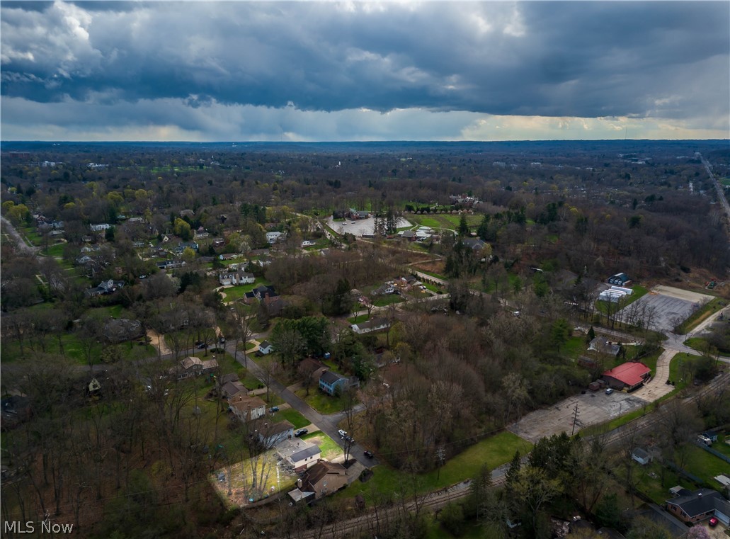 887 Delaware Avenue Akron OH 44303