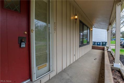 887 Delaware Avenue Akron OH 44303