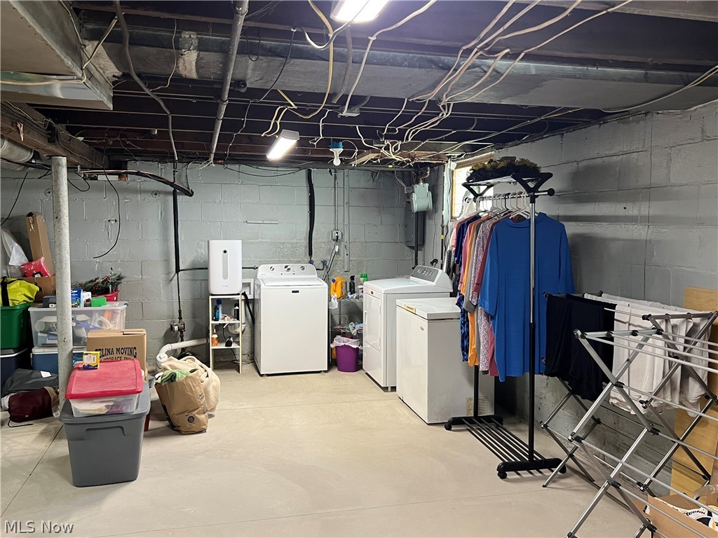 114 Grandview Avenue Conneaut OH 44030