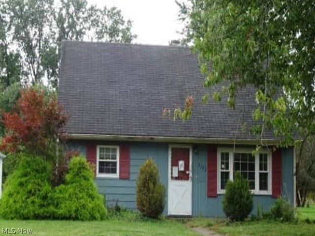 3302 Grant Street Lorain OH 44052