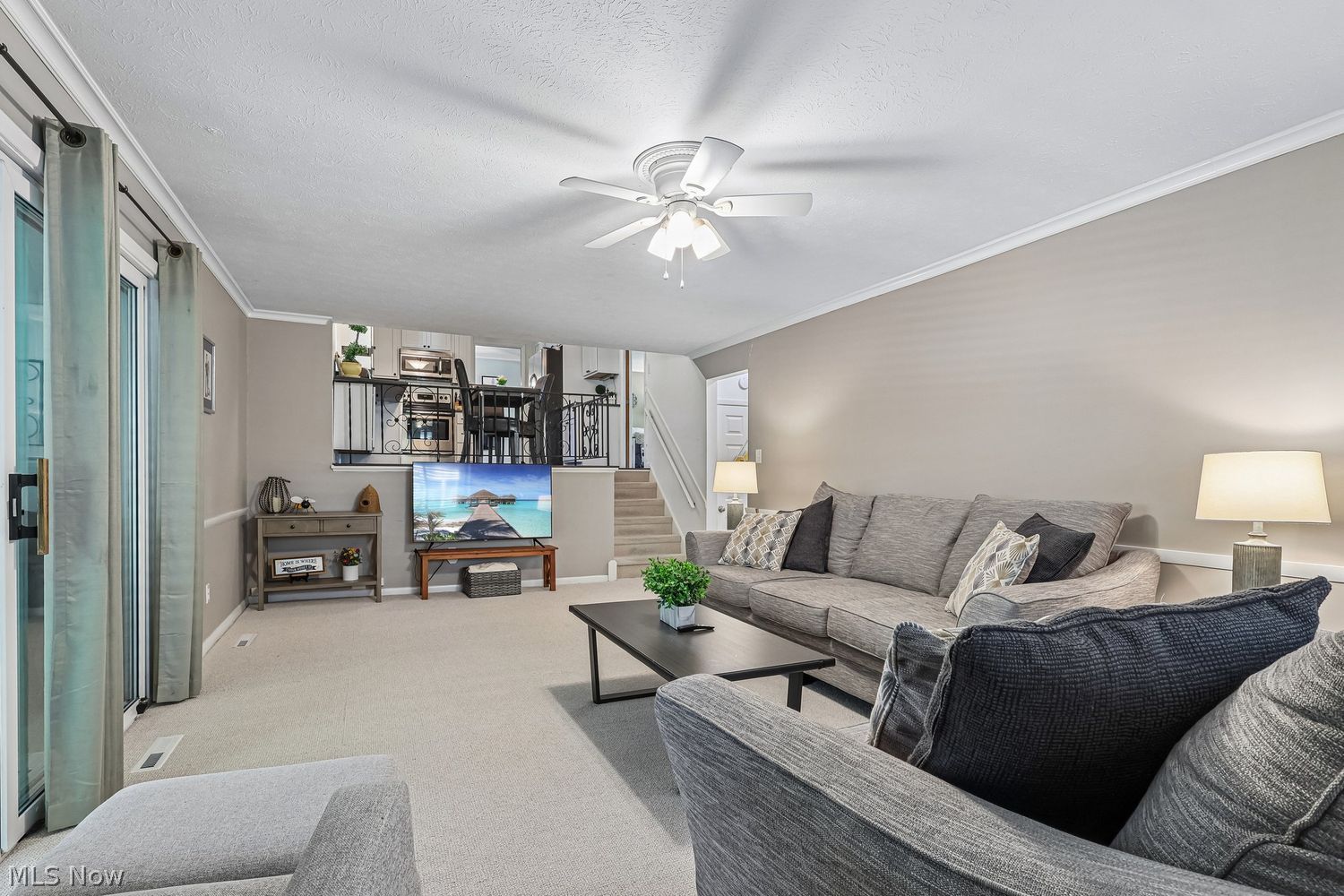 28014 Lincoln Road Bay Village OH 44140