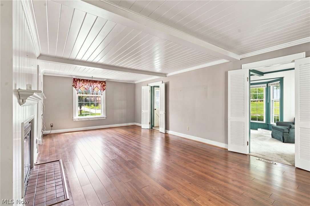 84 Morris Drive Mcconnelsville OH 43756