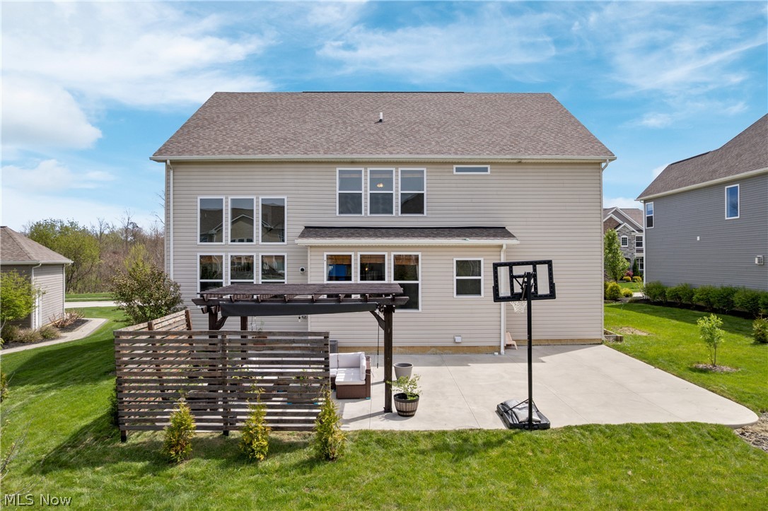 172 Harvester Drive Copley OH 44321