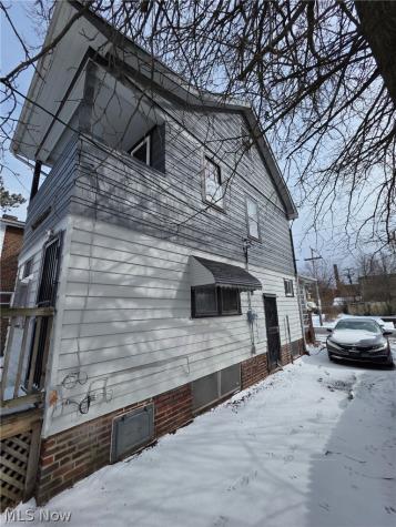 14013 Milverton Road Cleveland OH 44120