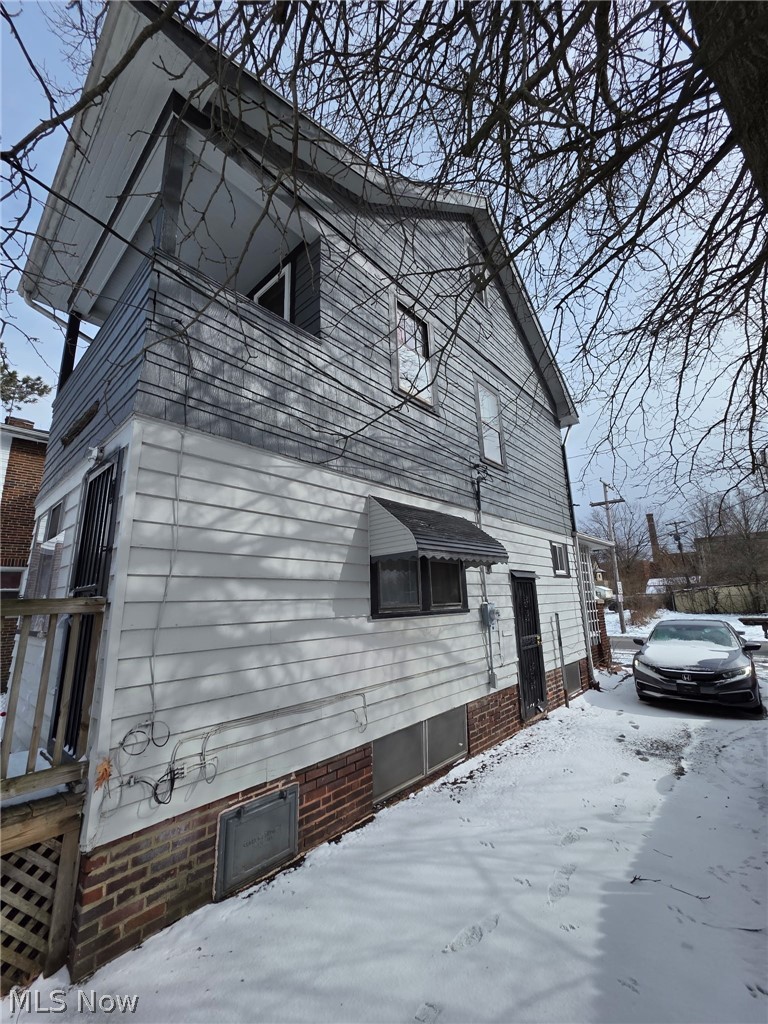 14013 Milverton Road Cleveland OH 44120