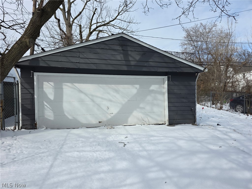 14013 Milverton Road Cleveland OH 44120