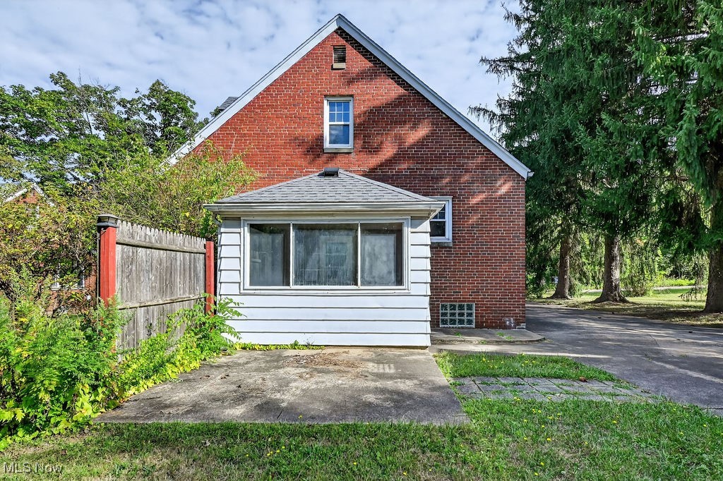 1140 Palmetto Avenue Akron OH 44306