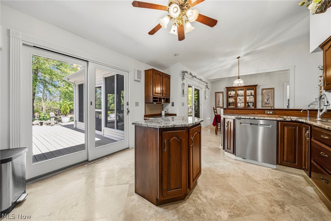 735 Fairway Street Jefferson OH 44047