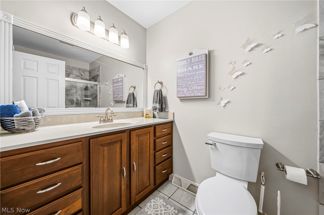 735 Fairway Street Jefferson OH 44047