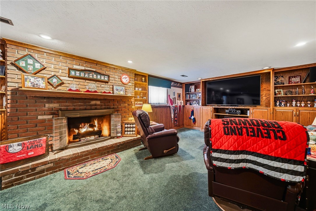 735 Fairway Street Jefferson OH 44047
