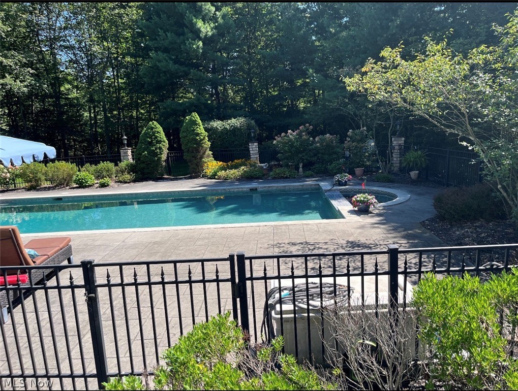 7895 Arlington Drive Chesterland OH 44026