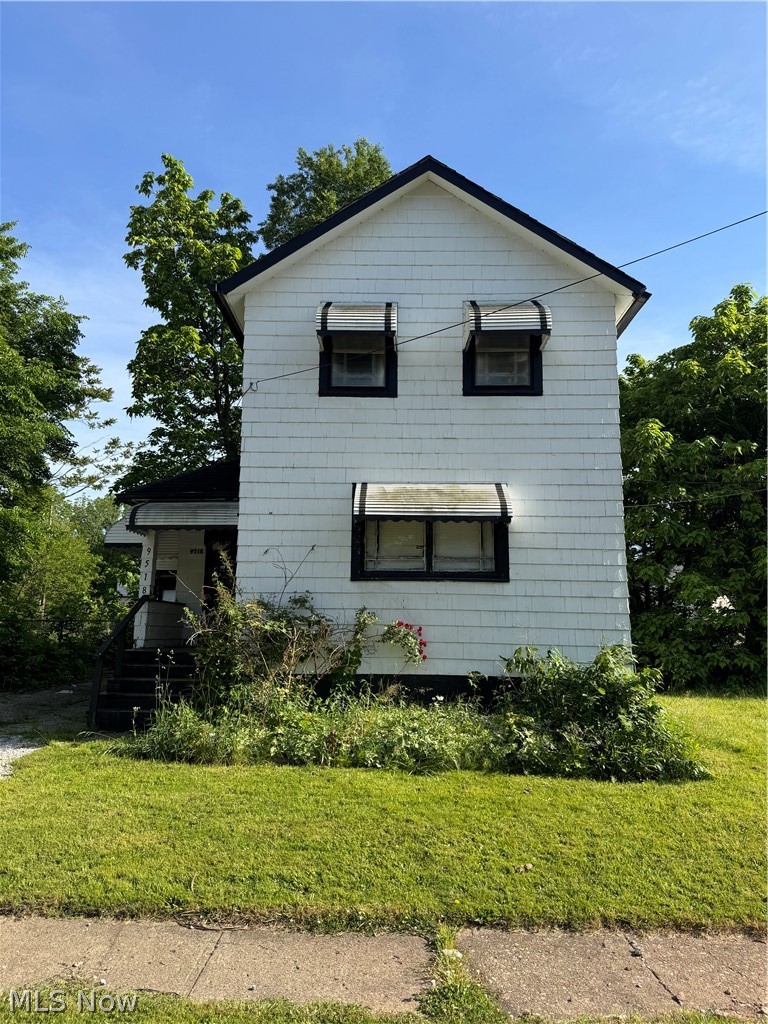 9518 Benham Avenue Cleveland OH 44105