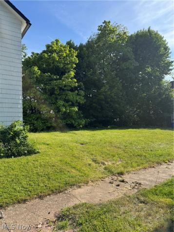 9518 Benham Avenue Cleveland OH 44105