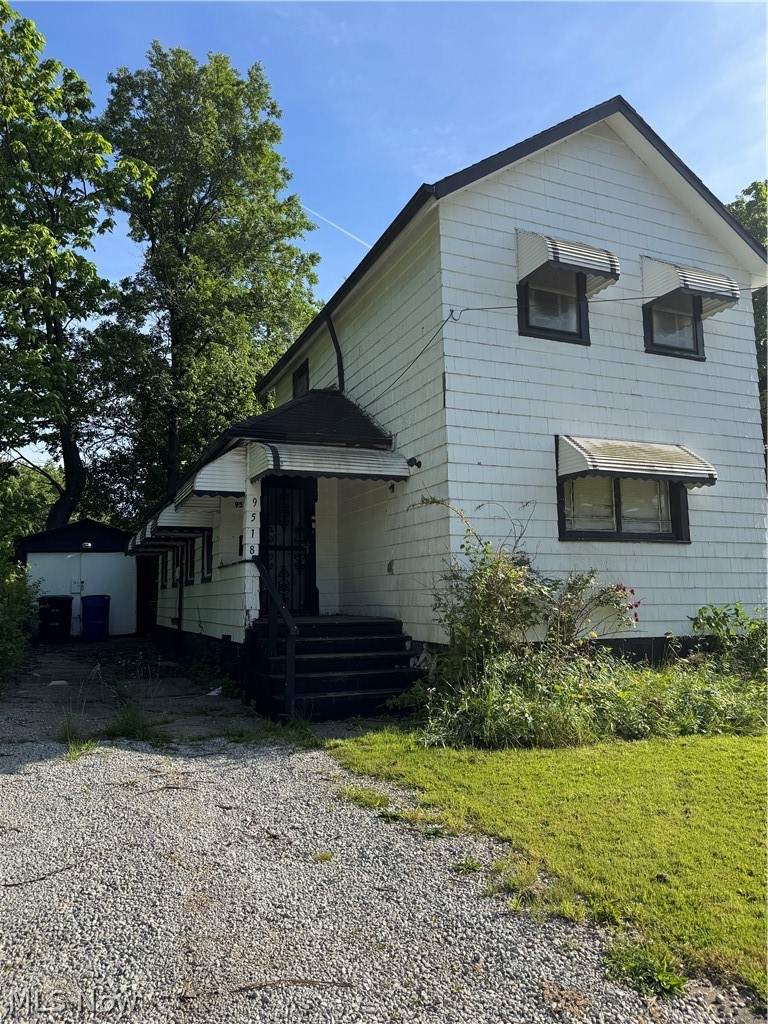 9518 Benham Avenue Cleveland OH 44105