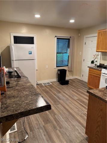 9518 Benham Avenue Cleveland OH 44105