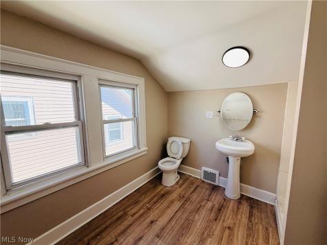 10812 Park Heights Avenue Garfield Heights OH 44125