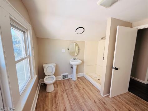 10812 Park Heights Avenue Garfield Heights OH 44125
