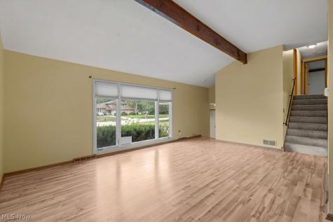 7210 Cottesmore Lane Solon OH 44139