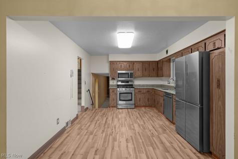 7210 Cottesmore Lane Solon OH 44139
