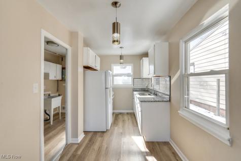 3805 Archmere Avenue Cleveland OH 44109