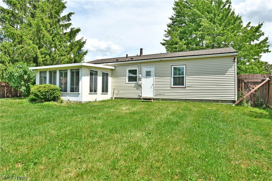 2521 Beech Street Girard OH 44420