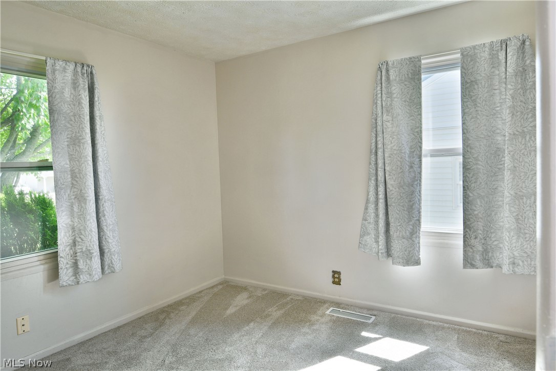 2521 Beech Street Girard OH 44420