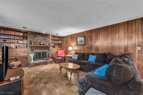 227 Fairfield Road Avon Lake OH 44012