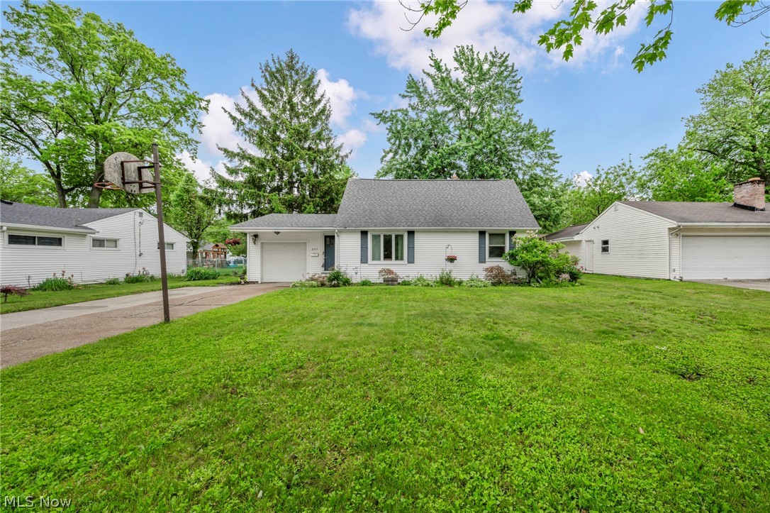 227 Fairfield Road Avon Lake OH 44012