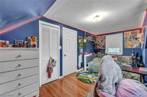 227 Fairfield Road Avon Lake OH 44012