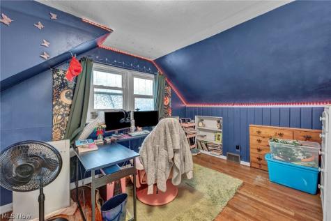 227 Fairfield Road Avon Lake OH 44012